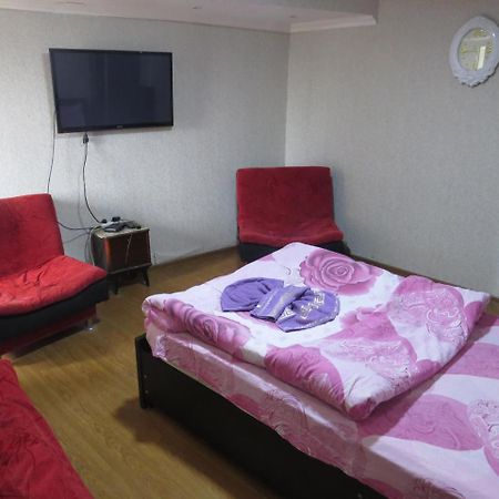 Lana Apartment Тбілісі Екстер'єр фото