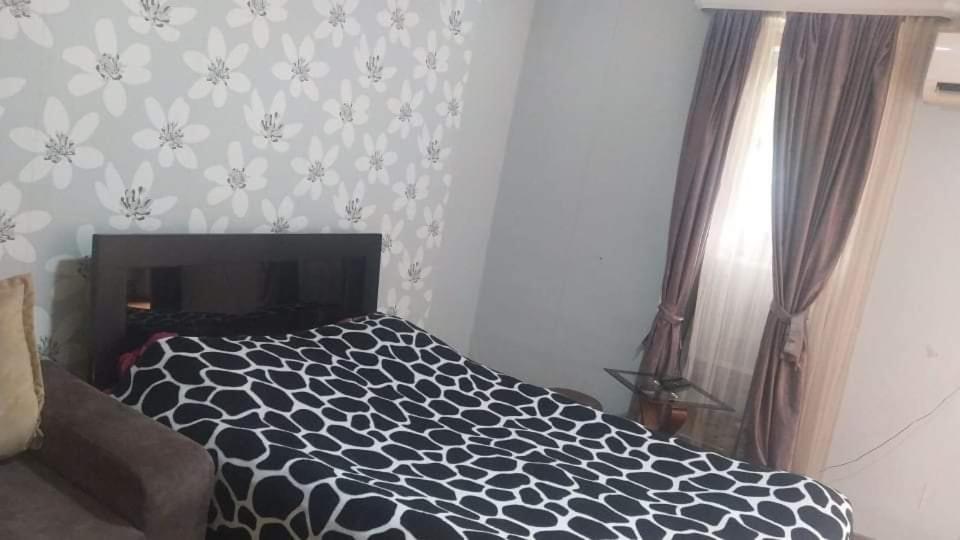 Lana Apartment Тбілісі Екстер'єр фото