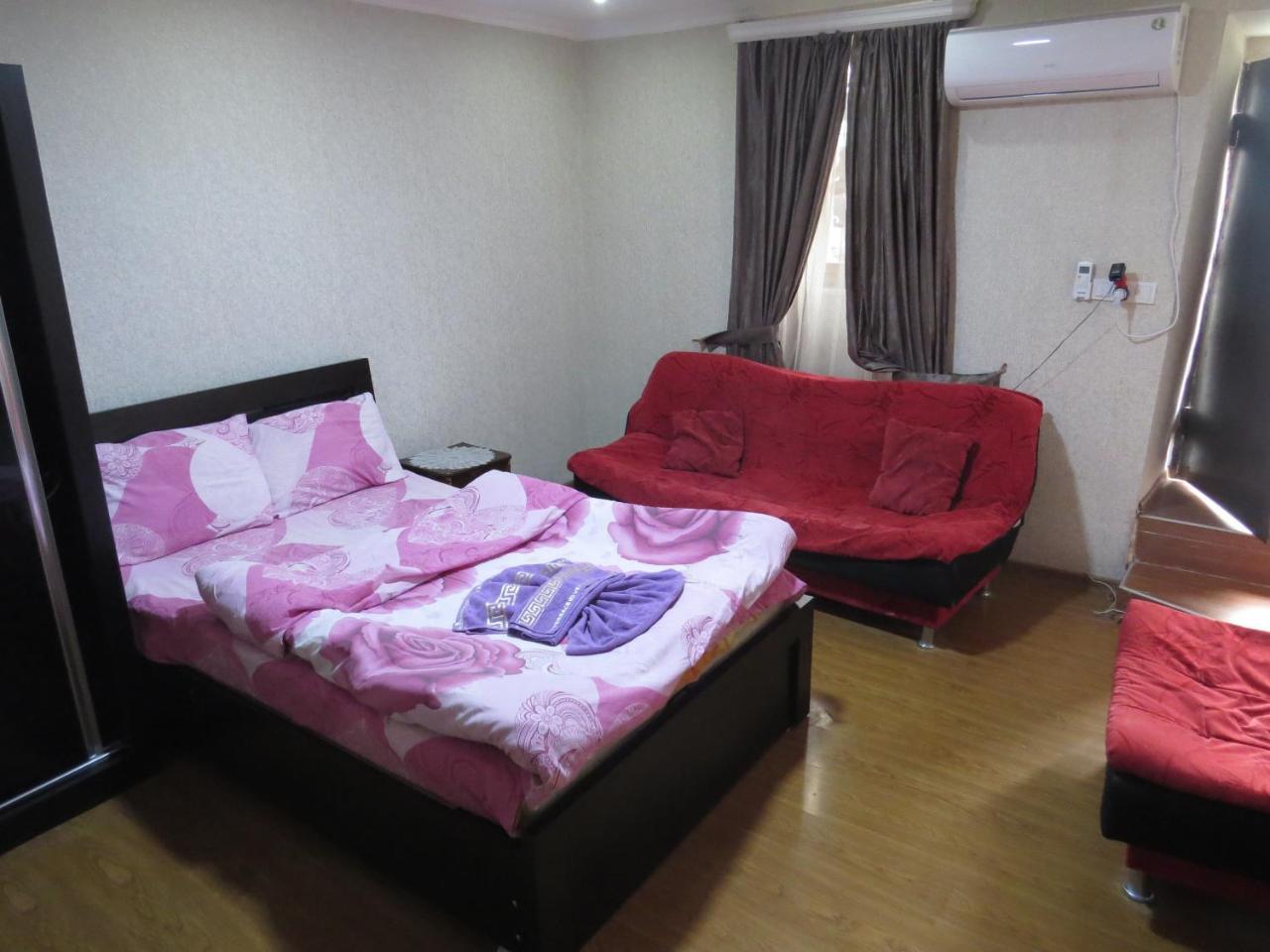 Lana Apartment Тбілісі Екстер'єр фото